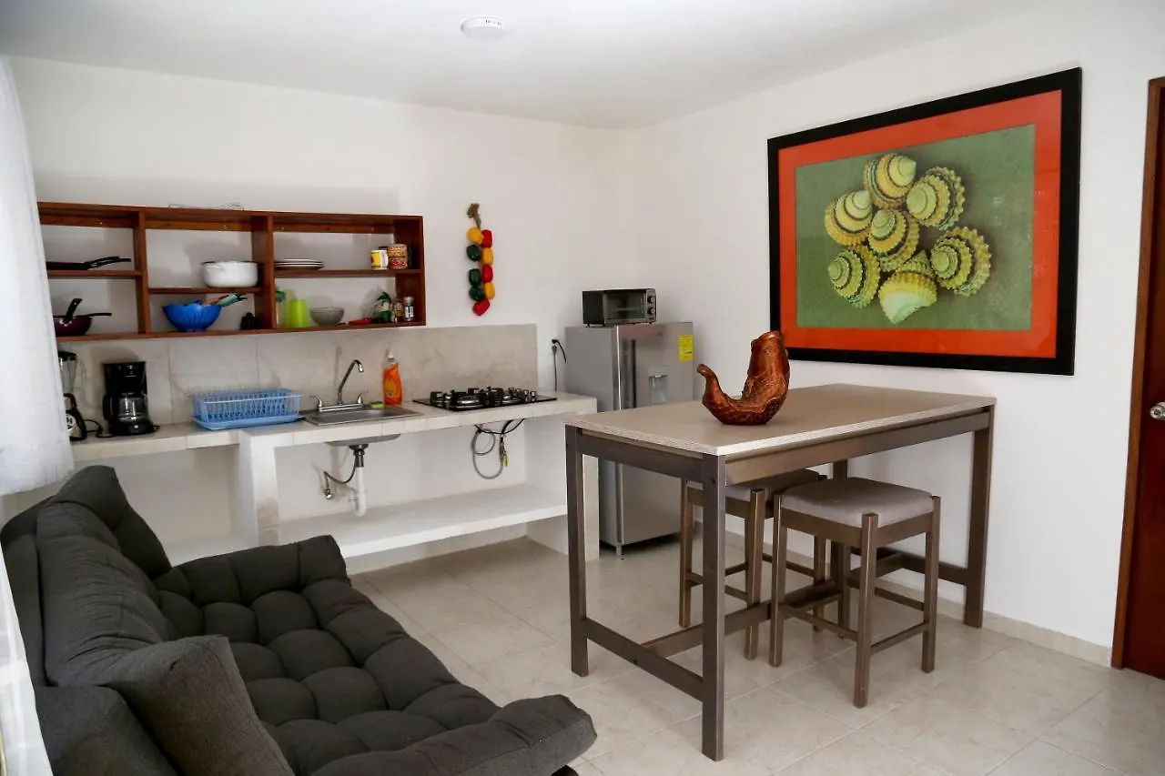 Centricos Estudios Vacacionales Moritas Cancún Apartment